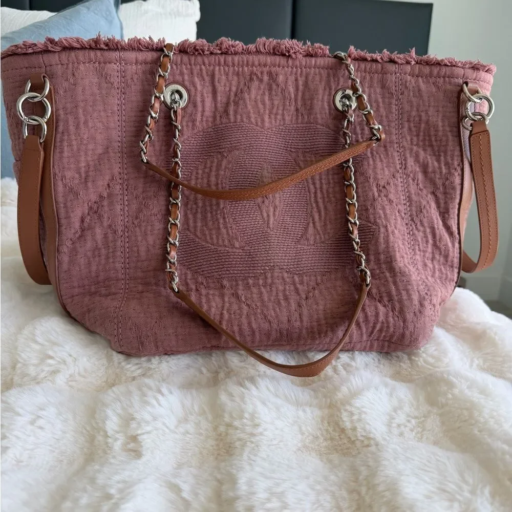CHANEL spacious tote